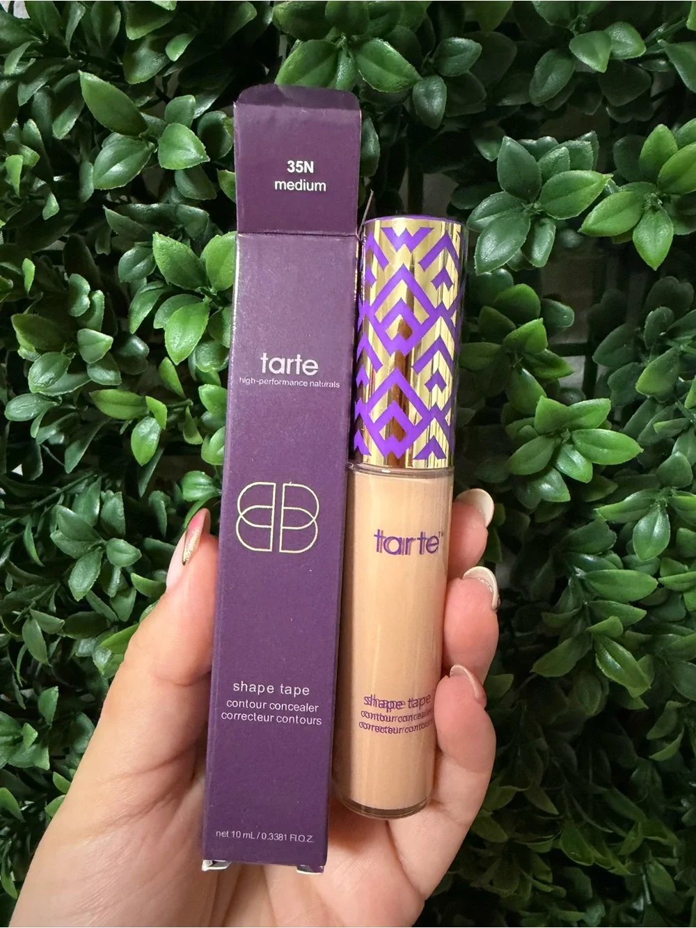 tarte Double Duty Beauty Concealer - beige with purple-gold cap